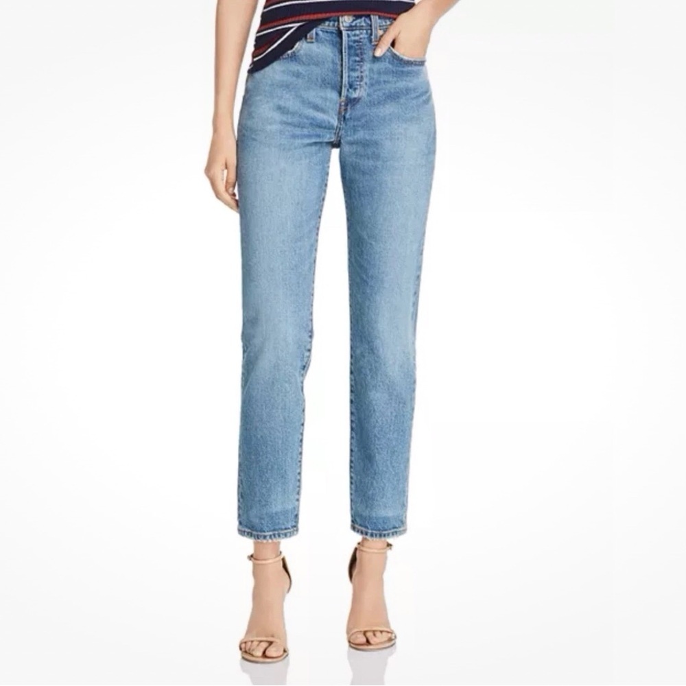 Levi’s Wedgie Icon W25 (US 0/1) High Rise Women’s Jeans Button Fly Premium